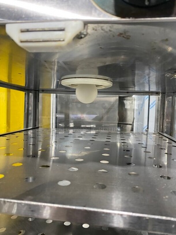 Commercial 3 Tire Food Warmer Display Case! MODEL DFW5103L 110V - Image 6 of 9