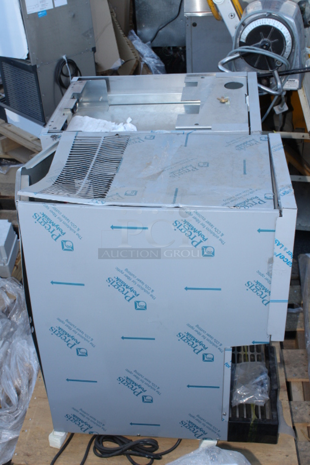 BRAND NEW SCRATCH & DENT! Hoshizaki DCM-271BAH Air Cooled Cubelet Ice Maker and Water Dispenser with SD-271 Stand - 257 lb. Per Day, 10 lb. Storage 16-5/8x24x35-3/16 - Image 4 of 5
