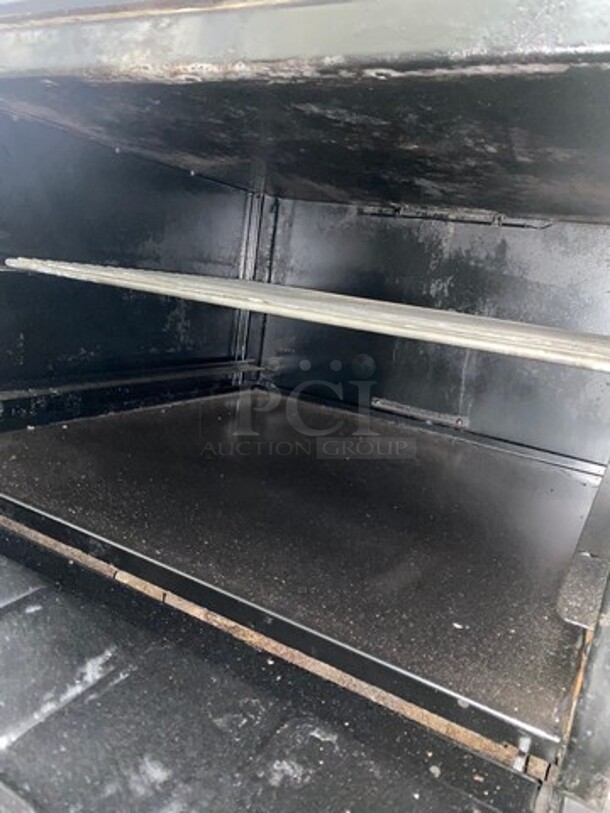 Imperial Commercial Natural Gas Powered 4 Burner Stove! With Raised Back Splash! With Oven Underneath! All Stainless Steel! On Casters! - Image 7 of 9