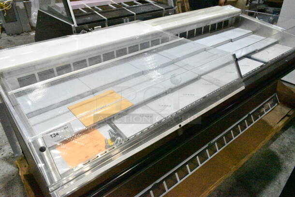 BRAND NEW! Federal Industries SQ8CDSS Metal Commercial Floor Style Market Series Refrigerated Self-Serve Deli Case. 120 Volts, 1 Phase. Cannot Test - Unit Was Previously Hardwired - Image 4 of 12