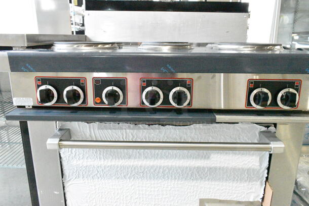 BRAND NEW SCRATCH AND DENT! 2023 Garland SS686 Stainless Steel Sentry Series 6 Sealed Burner Electric Restaurant Range with Standard Oven. 208 Volts, 3 Phase.  - Image 5 of 11