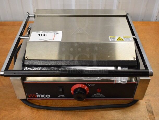 Winco Model ESG-1 Stainless Steel Commercial Countertop Electric Powered Panini Press. 120 Volts, 1 Phase. 17x15x8. Tested and Working!