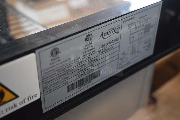 BRAND NEW SCRATCH AND DENT! Avantco 360BCDI48B Metal Commercial Countertop Black Curved Refrigerated Drop-In Countertop Bakery Display Case Merchandiser. See Picture For Damage To Left Glass Pane. 110-120 Volts, 1 Phase. 48x23x32. Tested and Working! - Image 4 of 7