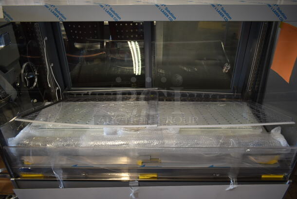 BRAND NEW SCRATCH AND DENT! Federal Industries ITRSS6034-B18 Stainless Steel Commercial Floor Style Open Grab N Go Display Case Refrigerated Merchandiser. 115 Volts, 1 Phase. Stock Picture Used as Gallery. Cannot Test Due To Missing Power Cord - Image 4 of 6