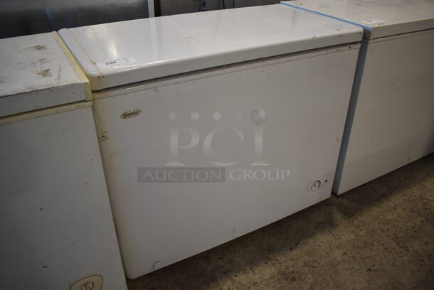 Danby DCF072A2WDB1 Metal Chest Freezer. 115 Volts, 1 Phase. 40x22x33. Tested and Working! - Image 2 of 6