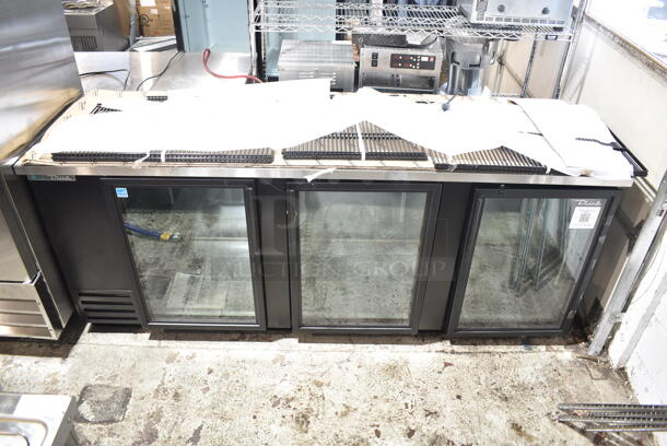 BRAND NEW SCRATCH AND DENT! 2024 True TBB-4G-HC-LD Stainless Steel Commercial 90 3/8" Black Glass Door Back Bar Refrigerator with LED Lighting. 115 Volts, 1 Phase. Tested and Working!  - Image 4 of 9