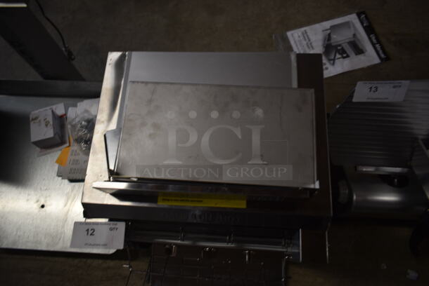 BRAND NEW SCRATCH AND DENT! Avantco  Stainless Steel Commercial Countertop 14.5" Belt Conveyor Toaster Oven. 208 Volts, 1 Phase.  - Image 6 of 8
