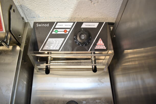 Swinod Stainless Steel Commercial Countertop Electric Powered Single Bay Fryer w/ Metal Fry Basket and Lid.  - Image 2 of 4
