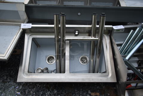 BRAND NEW SCRATCH AND DENT! Stainless Steel Commercial 2 Bay Sink. Bays 14x14.5