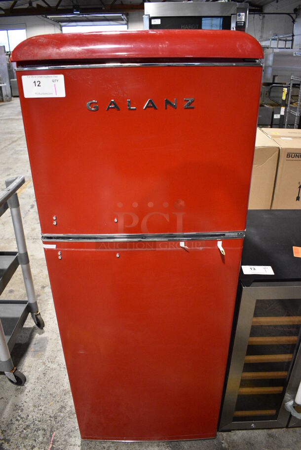 Galanz GLR10TRDEFR Red Metal Cooler Freezer Combo. 115 Volts, 1 Phase. 24x25x62. Tested and Working!