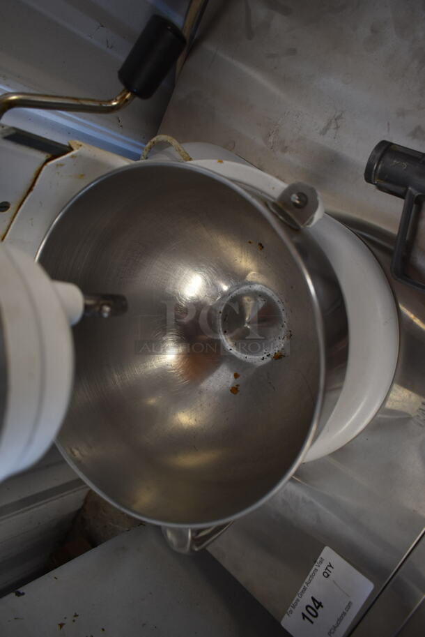 KitchenAid KP26M1XMR Metal Commercial Countertop 6 Quart Planetary Dough Mixer w/ Metal Mixing Bowl and Paddle Attachment. 120 Volts, 1 Phase. Tested and Does Not Power On - Image 4 of 8