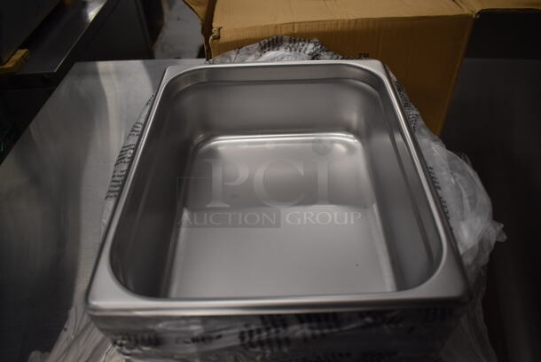6 BRAND NEW IN BOX! Winco SPJH-204 Stainless Steel 1/2 Size Drop In Bins. 1/2x4. 6 Times Your Bid! - Image 3 of 4