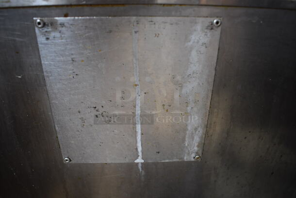 Henny Penny 500 Stainless Steel Commercial Electric Powered Floor Style Pressure Fryer on Commercial Casters. 208 Volts, 3 Phase. 18x38x46 - Image 7 of 9