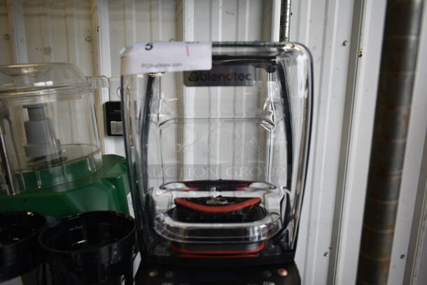 BRAND NEW SCRATCH AND DENT! 2023 Blendtec CQB2 Stealth 895 Metal Commercial Countertop Nitro Blender w/ Poly Dome Hinge Cover Sound Enclosure and Jarless Blending. 120 Volts, 1 Phase. Tested and Working! - Image 5 of 9