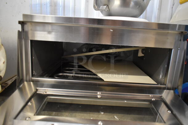 BRAND NEW SCRATCH AND DENT! 2023 Hoocoo CMO-1 Stainless Steel Commercial Countertop Electric Powered Pizza Oven w/ Broken Cooking Stone. 120 Volts, 1 Phase.  - Image 4 of 5
