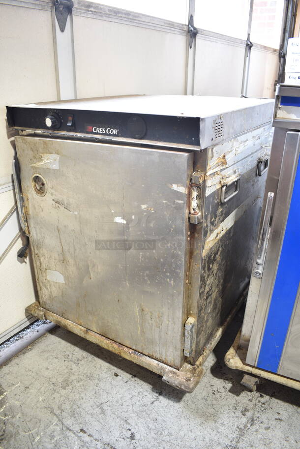 Cres Cor H339SSUA8C Metal Commercial Heated Holding Cabinet on Commercial Casters. 120 Volts, 1 Phase. Tested and Does Not Power On - Image 2 of 6