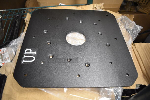 BRAND NEW SCRATCH AND DENT! Lot of Various Items Including Regency 460ECP8 NSF Chrome Post, 21430CWLNCL Cambro 30CWLN135 Camwear 1/3 Size Clear Polycarbonate FlipLid with Spoon Notch.  - Image 7 of 8