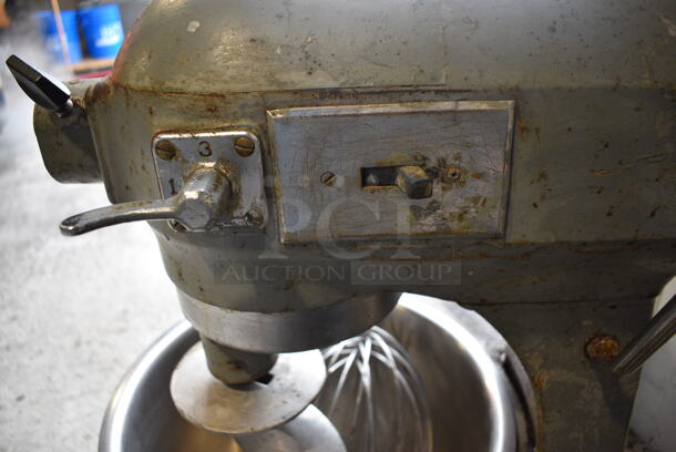 Hobart Model A200 Metal Commercial Countertop 20 Quart Planetary Mixer w/ Stainless Steel Mixing Bowl, Dough Hook and Whisk Attachment. 110 Volts, 1 Phase. 15x20x30. Tested and Powers On But Parts Do Not Move - Image 3 of 6