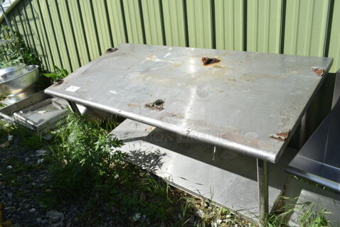 Stainless Steel Table w/ Metal Under Shelf. 