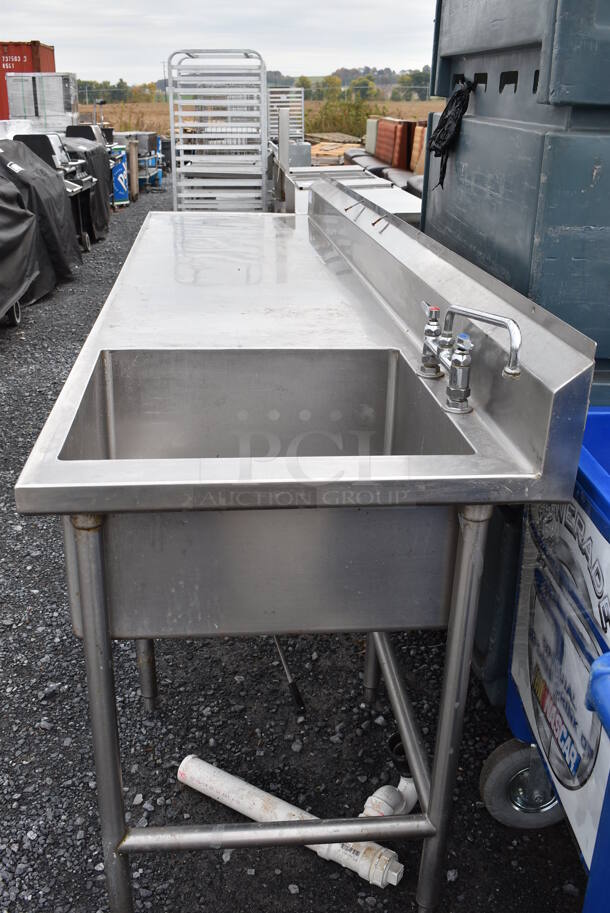 Stainless Steel Table w/ Sink Basin, Faucet, Handles and Back Splash. 120x30x43. Bay 24x24x13 - Image 5 of 8