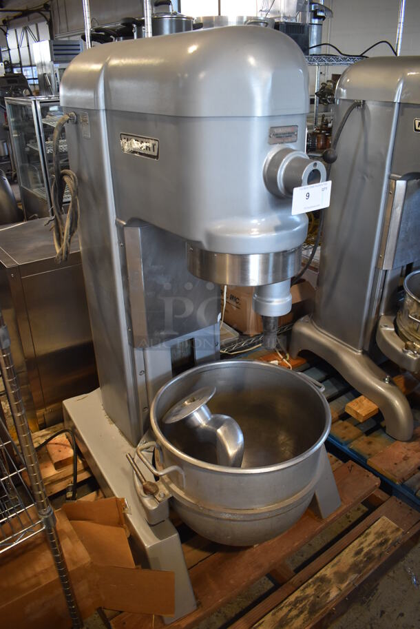 REFURBISHED! Hobart P 660 Metal Commercial Floor Style 60 Quart Planetary Dough Mixer w/ Stainless Steel Mixing Bowl and Dough Hook Attachment. 240 Volts, 1 Phase. Unit Has Been Professionally Refurbished! 28x40x56 - Image 4 of 10