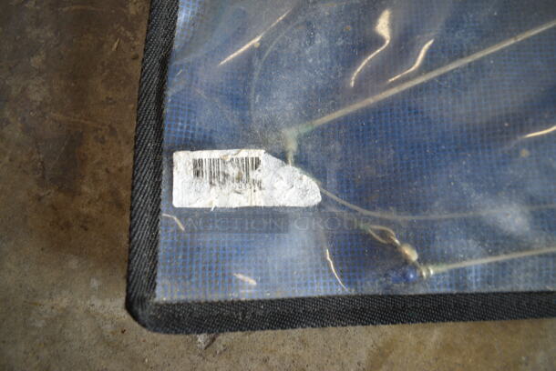 ALL ONE MONEY! Lot of Fishing Lures in Poly Bag - Image 9 of 9