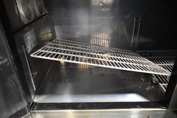 Everest EPPR2 Stainless Steel Commercial Pizza Prep Table w/ Oversized Stone Cutting Board on Commercial Casters. 115 Volts, 1 Phase. Tested and Working! - Image 5 of 8