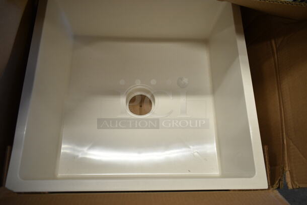 BRAND NEW SCRATCH AND DENT! Mustee 63M Mop Service Basin - Image 3 of 4