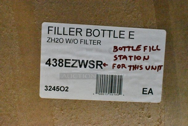 BRAND NEW SCRATCH AND DENT! Zurn Elkay ezH20 EZWSR Stainless Steel Non-Filtered Bottle Filling Station - Non-RefrigeratedZurn Elkay ezH20 EZWSR Stainless Steel Non-Filtered Bottle Filling Station - Non-Refrigerated - Image 3 of 3