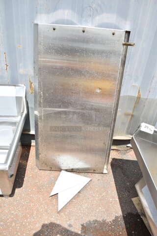 Stainless Steel Unit w/ 2 Wall Mount Brackets. 