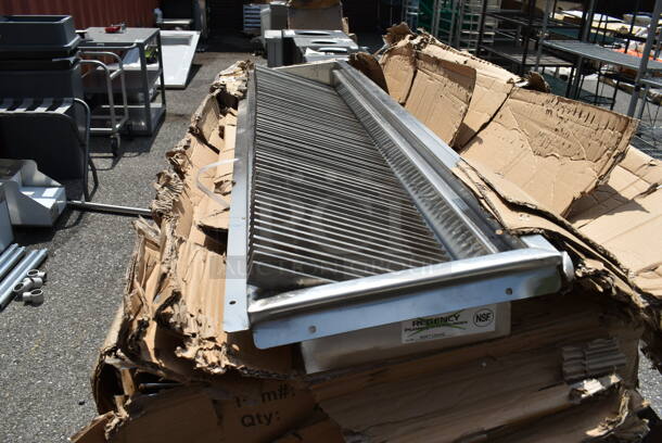 BRAND NEW SCRATCH AND DENT! Regency 600FT1254SS 12" x 54" 14-Gauge Stainless Steel Floor Trough with Grate - Image 3 of 6