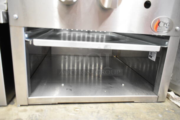 BRAND NEW SCRATCH AND DENT! Cooking Performance Group CPG 351CPGSP18N Stainless Steel Natural Gas Powered Single Burner Stock Pot Range. 80,000 BTU.  - Image 5 of 9