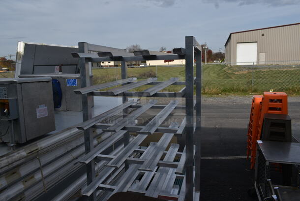 Metal Commercial #10 Can Rack. - Image 2 of 2