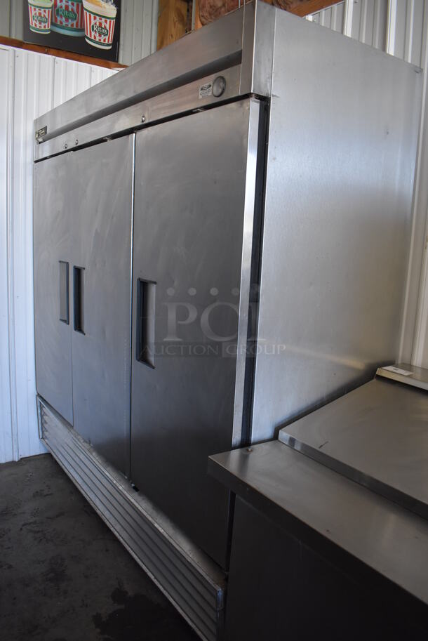 True T-72FZ Stainless Steel Commercial 3 Door Reach In Freezer on Commercial Casters. 115 Volts, 1 Phase. 78x30x81. Tested and Powers On But Does Not Get Cold - Image 7 of 7