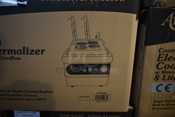 4 BRAND NEW SCRATCH AND DENT! Avantco 177PC201 Stainless Steel Commercial Countertop Single Tank 8 Liter Electric Pasta Cooker / Rethermalizer. Stock Picture Used as Gallery. 4 Times Your Bid! - Image 4 of 7