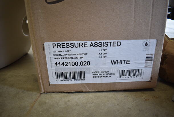 BRAND NEW SCRATCH AND DENT! American Standard Yorkville FloWise Right Height 4142100.020 Vitreous China Pressure-Assisted Flushometer Toilet Tank with Lid - 1.1 GPF - Image 4 of 4