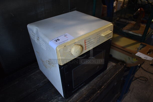 Sharp R-1M53 Half Pint Countertop Microwave Oven. 120 Volts, 1 Phase.  - Image 2 of 5