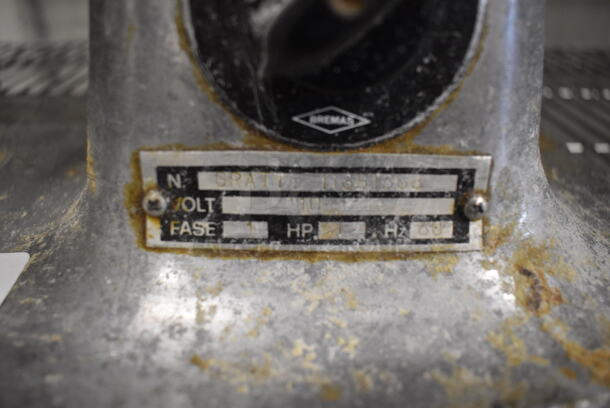 Metal Commercial Countertop Ice Shaver. 110 Volts, 1 Phase. 16x8x18. Tested and Powers On But Parts Do Not Move - Image 3 of 5