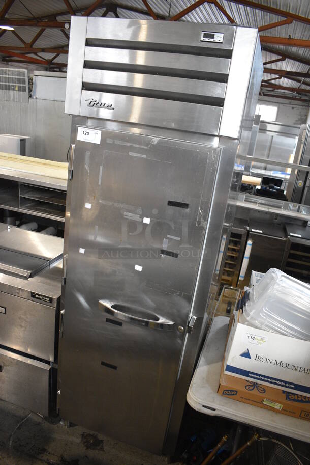 2013 True STR1F-1S Stainless Steel Commercial Single Door Reach In Freezer. 115 Volts, 1 Phase. 28x34x84. Tested and Powers On But Does Not Get Cold - Image 3 of 7