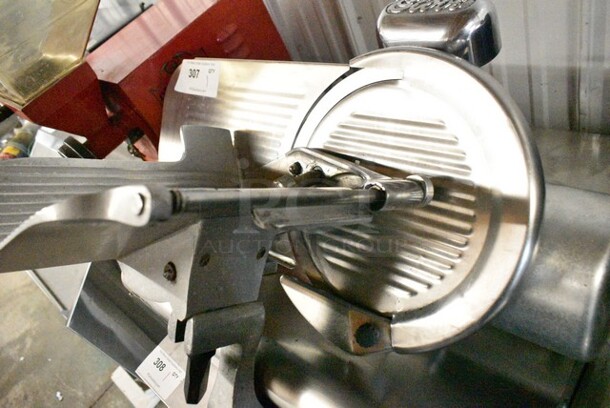 Globe 500 Stainless Steel Commercial Countertop Automatic Meat Slicer w/ Blade Sharpener. 115 Volts, 1 Phase. Tested and Does Not Power On - Image 4 of 6