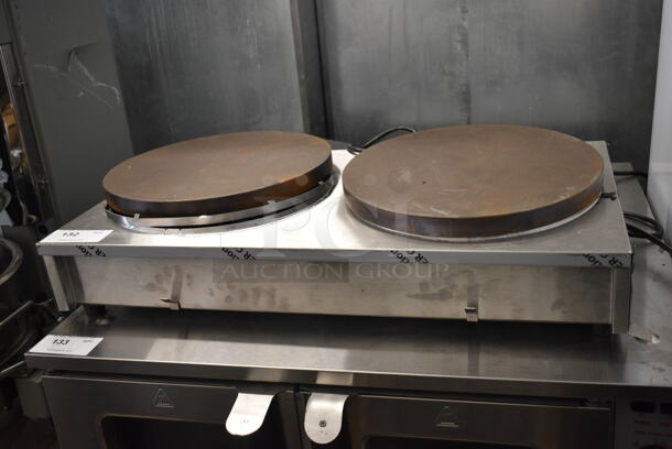 BRAND NEW SCRATCH AND DENT! Krampouz 980CMCECIJ4Stainless Steel Commercial Countertop 15 3/4" Dual Electric Cast Iron Crepe Maker. 240 Volts.  - Image 2 of 4