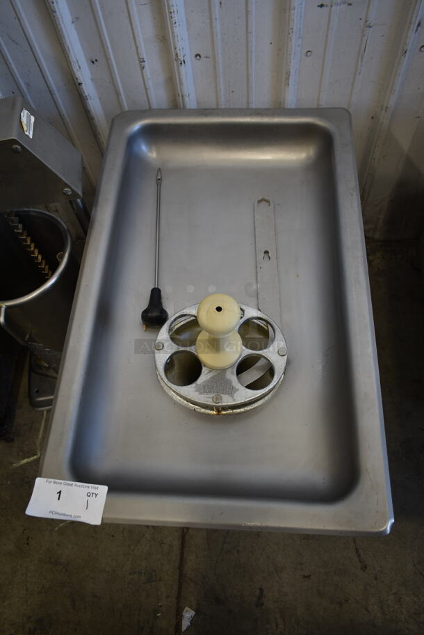 LATE MODEL! Hobart 4822 Stainless Steel Commercial Countertop Meat Grinder w/ Tray and Pusher. 120 Volts, 1 Phase. Tested and Working! - Image 2 of 5
