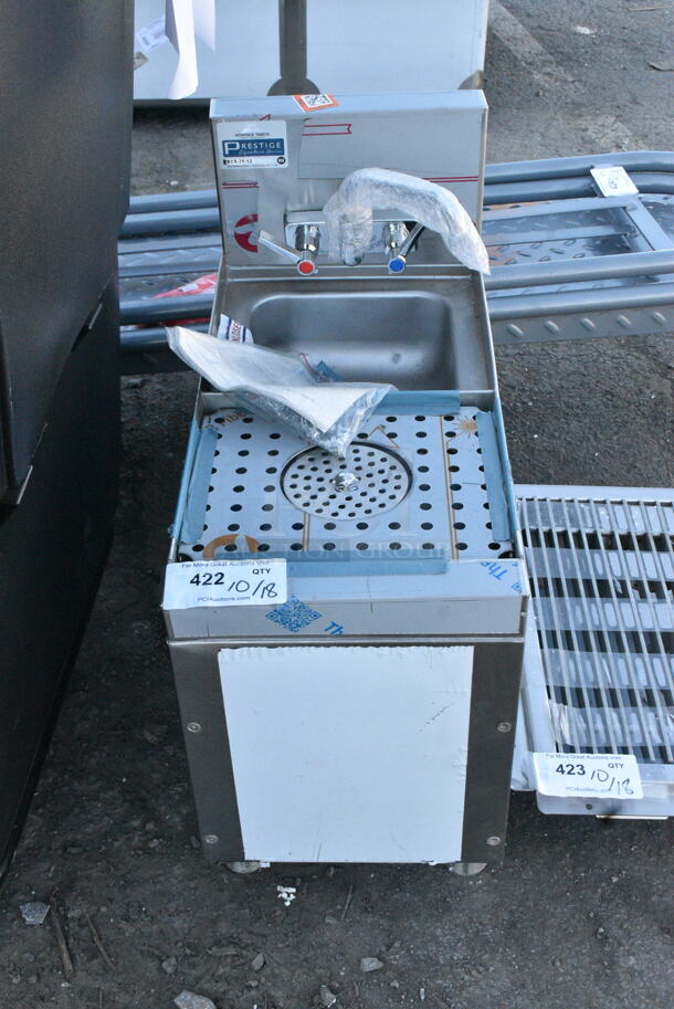 BRAND NEW SCRATCH AND DENT! Advance Tabco Prestige Series PRCS-25-12 Underbar Hand Sink with Glass Rinser - 25" x 12" - Image 2 of 6