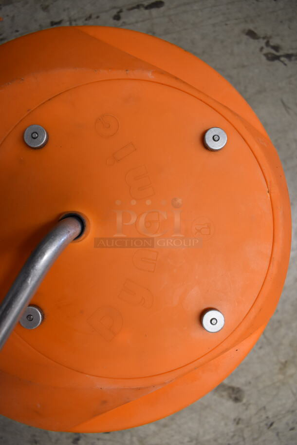 Dynamic Orange Poly Lettuce Spinner Salad Spinner. 13x13x17 - Image 5 of 6