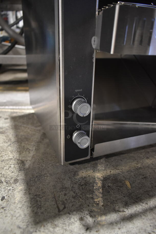 BRAND NEW SCRATCH AND DENT! Vollrath JT1BH Stainless Steel Commercial Countertop Conveyor Oven. 120 Volts, 1 Phase. Tested and Working! - Image 4 of 5