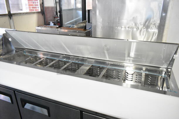 BRAND NEW SCRATCH AND DENT! 2024 Avantco 178APT71HC Stainless Steel Commercial Sandwich Salad Prep Table Bain Marie Mega Top on Commercial Casters. 115 Volts, 1 Phase. Tested and Working! - Image 3 of 11