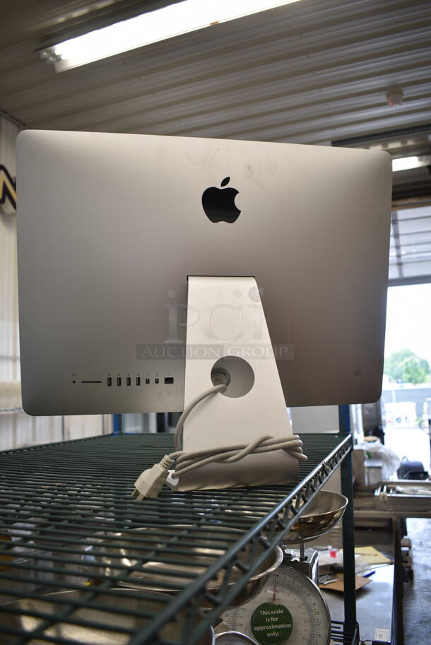 Apple A1418 All In One Computer. 100-240 Volts, 1 Phase.  - Image 5 of 6