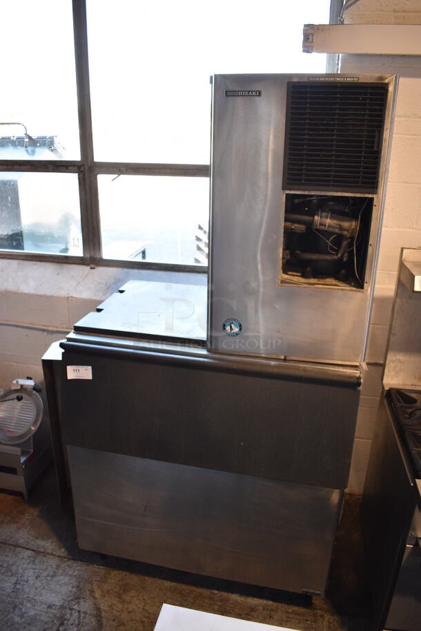 Hoshizaki KM-650MAH Stainless Steel Commercial Ice Head on Commercial Ice Bin. 208-230 Volts, 1 Phase. 45x35x84 - Image 1 of 7