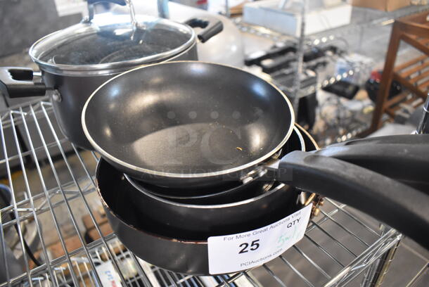 5 Various Metal Items; Stock Pot w/ Lid, Skillet and 3 High Walled Skillets. Includes 15x8.5x2. 5 Times Your Bid! - Image 2 of 4