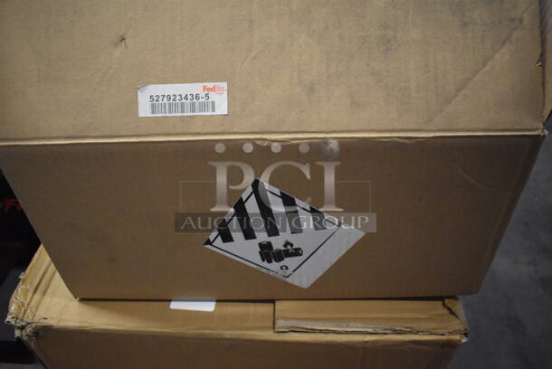 4 BRAND NEW IN BOX! Powers Paper 960-01 Black Poly Countertop PowerNap Charging Station Interfolded Napkin Dispensers. 4 Times Your Bid! - Image 9 of 9